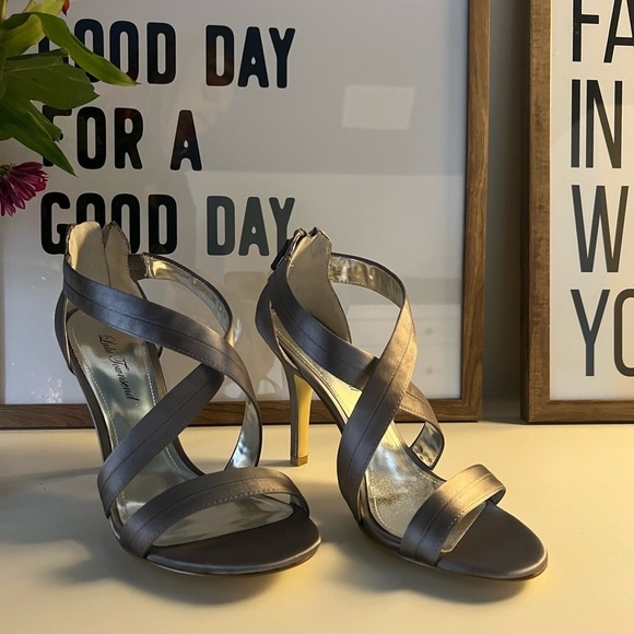 Lulu Townsend Shoes - Silver/Gray Special Occasion Heels